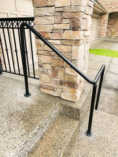 Stone-step handrail